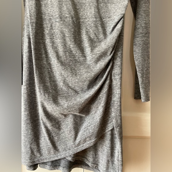 Leith gray long sleeve dress - Picture 2 of 5